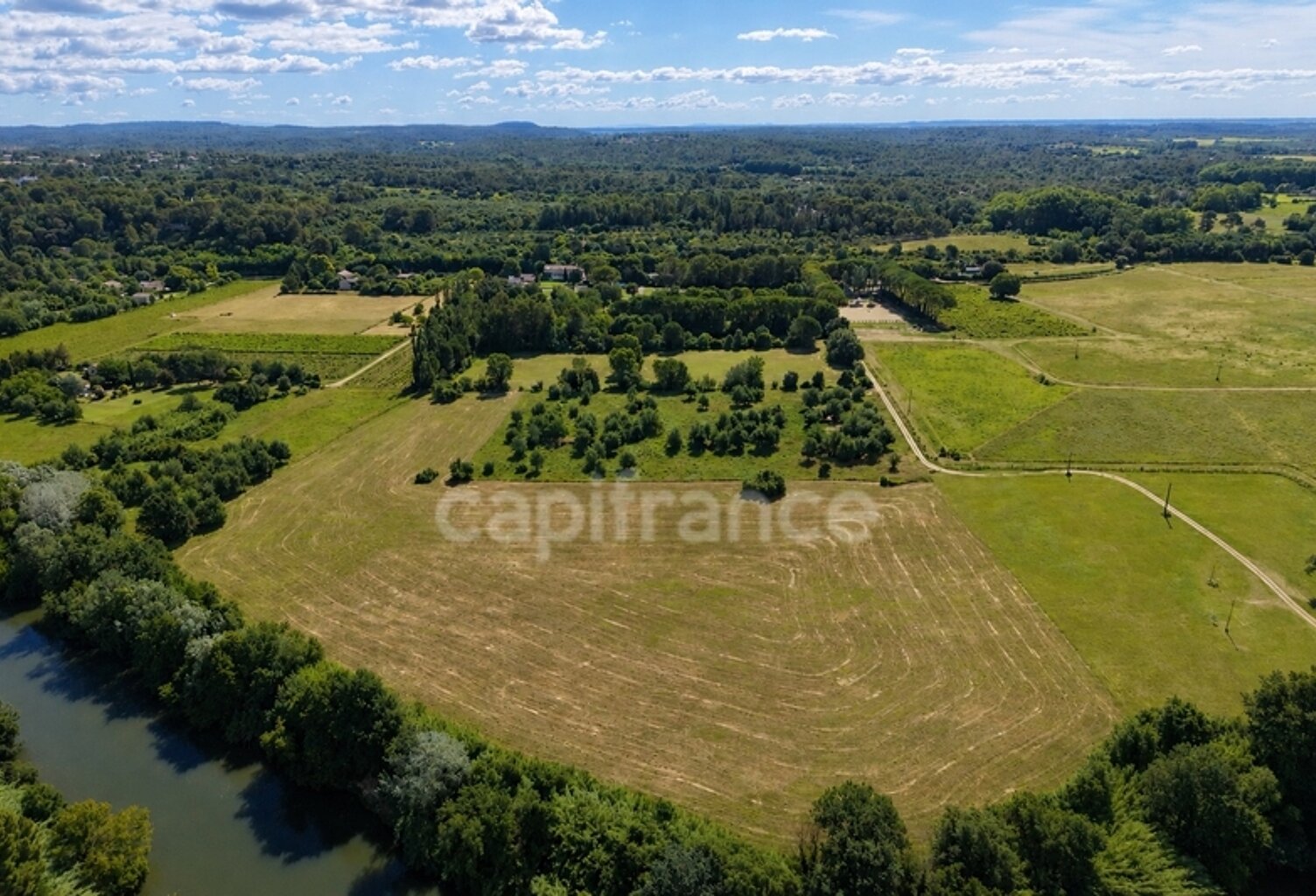 Lot de parcelles agricoles - 6,2 hectares (62 000 m²) - SOMMIERES (GARD) — photo 1