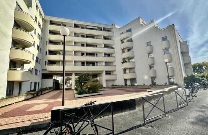 Appartement avec terrasse exceptionnelle à Bordeaux Caudéran — photo 5