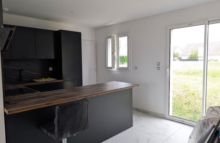 Plain pied familial récent sur OZOUER-LE-REPOS (77) — photo 4