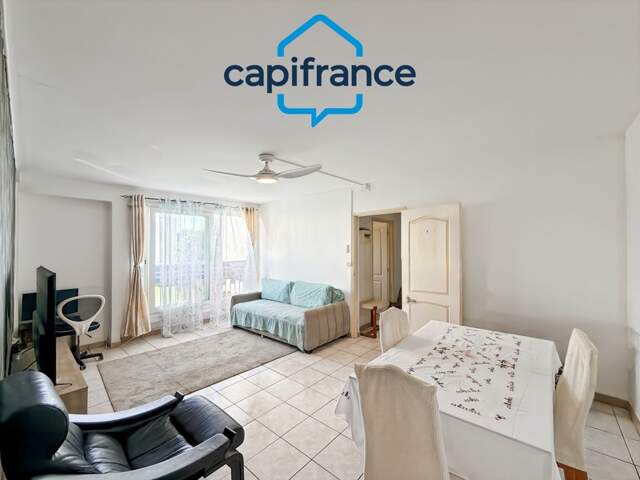 Appartement à vendre 4 pièces de 79 SAINT DENIS (974) — photo du bien