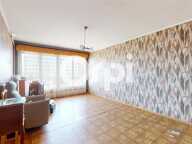 T4 lumineux avec balcon – Beau potentiel d’aménagement — photo 2