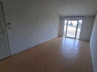 Appartement T2 lumineux avec balcon – Résidence sécurisée à deux pas des remparts — photo 2