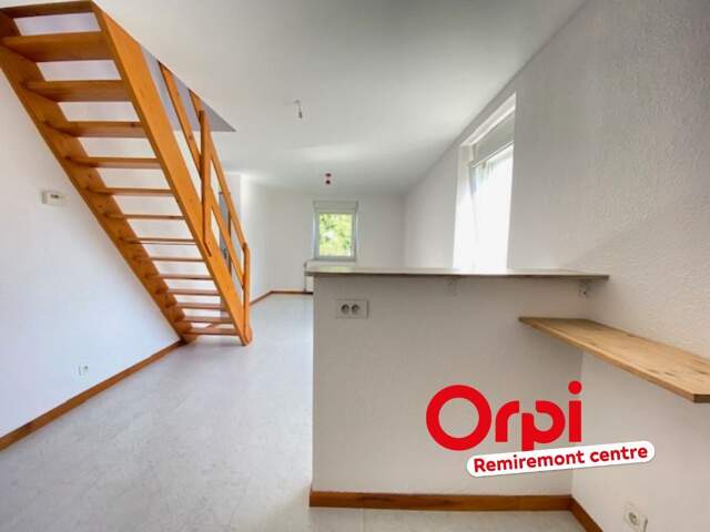 Appartement À Louer — photo du bien