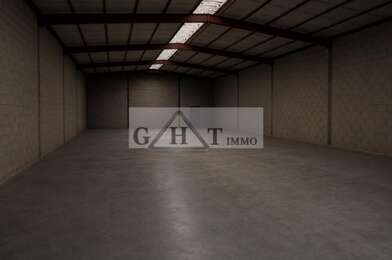 Local industriel  3200 €