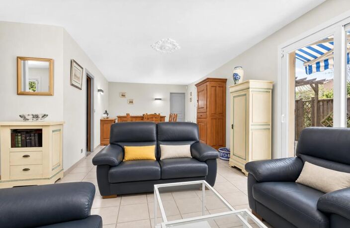 Maison de 7 pièces de 140 m² à Orgon — photo 3