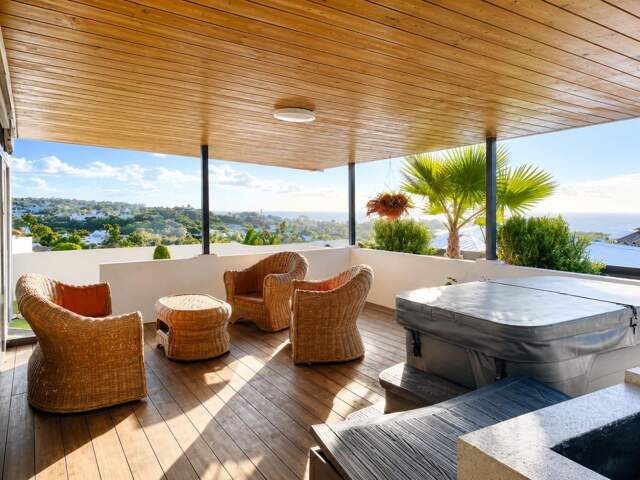 ORPI -SAINT GILLES LES BAINS  PENTHOUSE DERNIER étage — photo du bien
