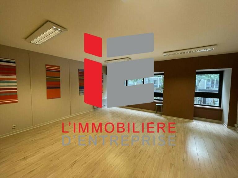 BUREAUX A VENDRE — photo 1