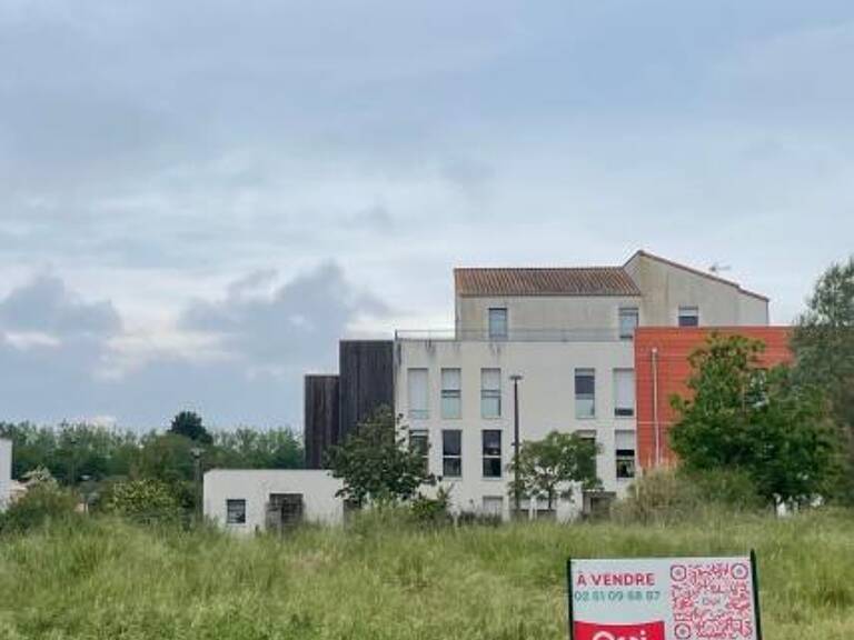 Terrain À Vendre — photo 1