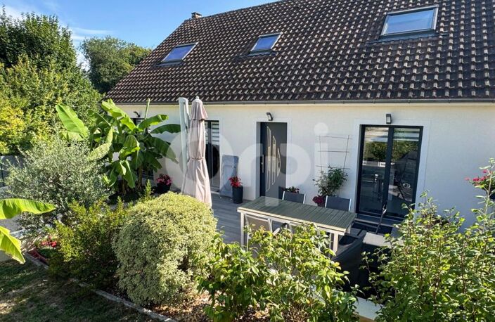 Maison familiale de 6 pièces À Vendre — photo 3