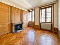 Appartement dans bel ancien 3ème Préfecture 72 m² À Vendre — photo 4