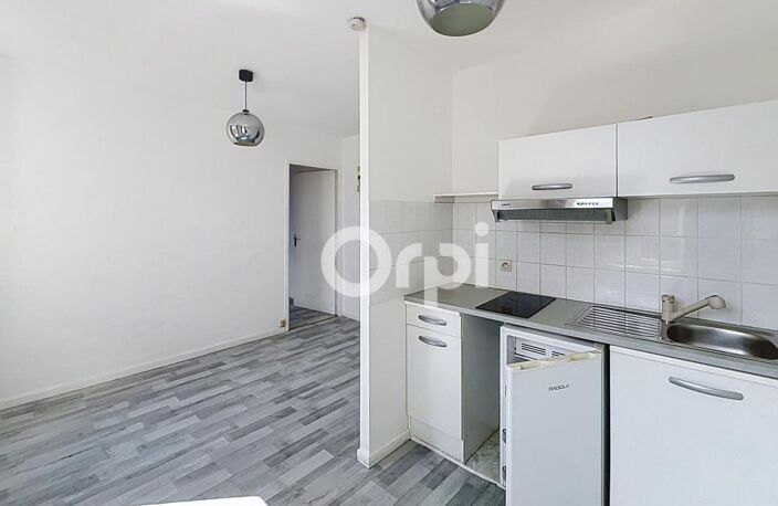 Appartement À Louer — photo 3