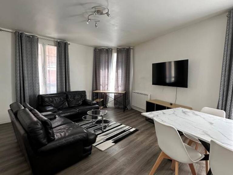 Appartement À Louer — photo 1