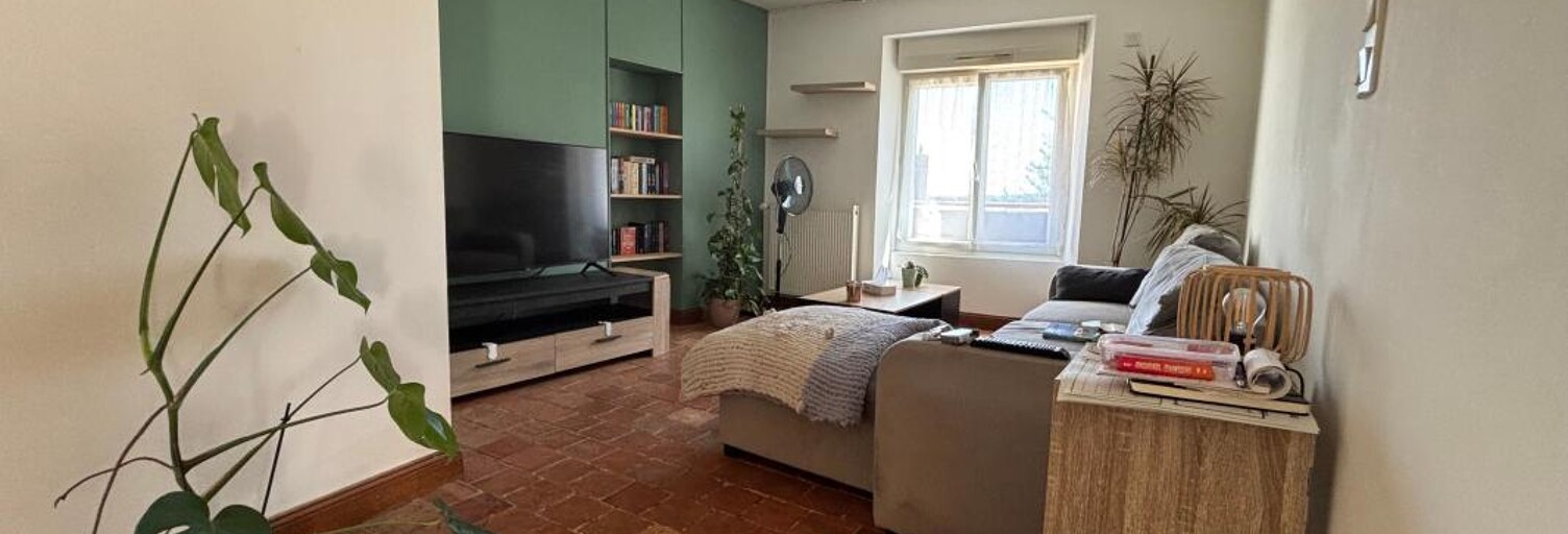 Maison 3 Pièces 100 m² à louer à Ombrée d'Anjou (49420)