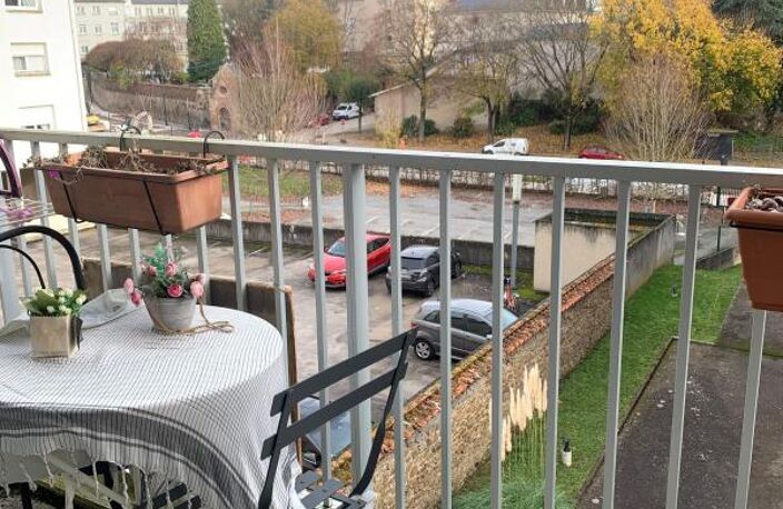 ✨ À VENDRE – CHARMANT T2 AVEC ASCENSEUR ET BALCONS   ✨ — photo 2