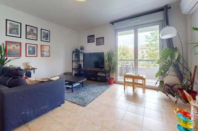 Appartement 3 pièces 956 €