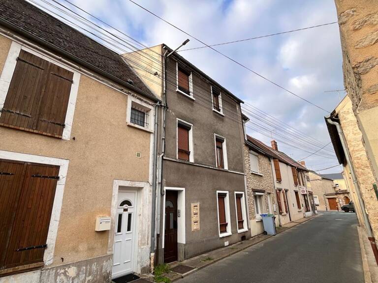 Immeuble Angerville 6 pièce(s) 130 m2 — photo 1
