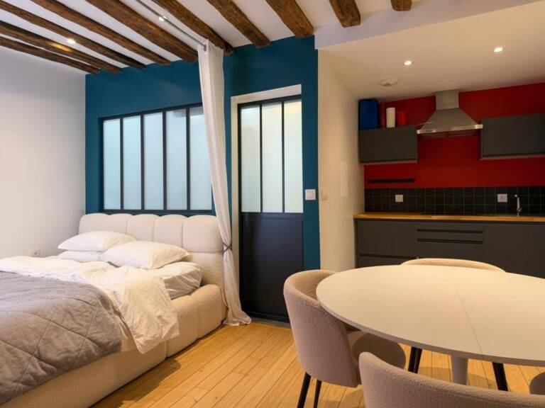 Studio de charme refait à neuf- Faubourg Saint-Antoine-vendu loué- — photo 1