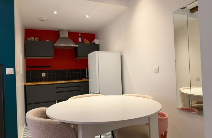 Studio de charme refait à neuf- Faubourg Saint-Antoine-vendu loué- — photo 4