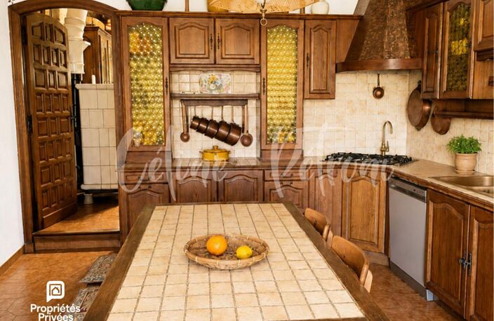 Maison de maître avec tourelle et piscine - 370 m²- Draguignan — photo 3