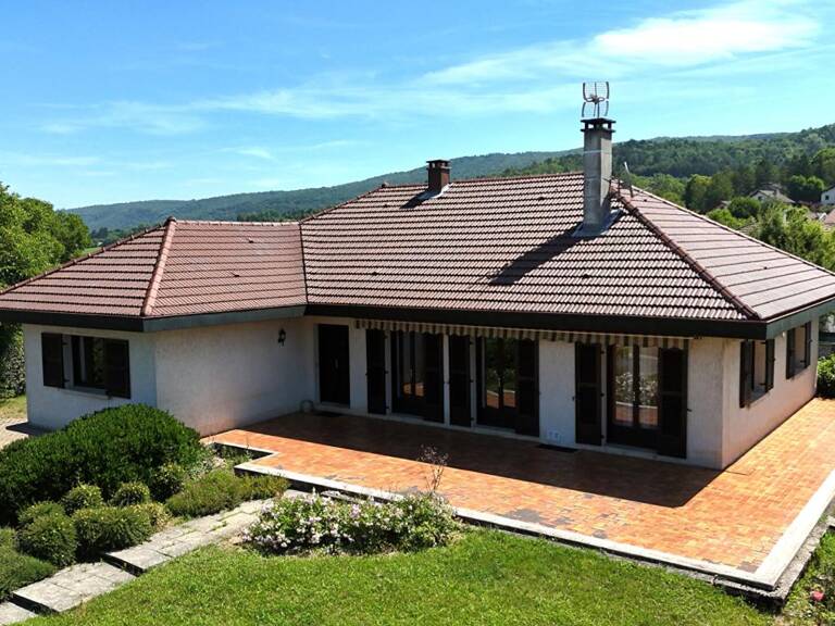 Superbe villa de 189 m² , sur terrain clos et arboré de 2 036 m² — photo 1