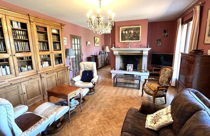 Superbe villa de 189 m² , sur terrain clos et arboré de 2 036 m² — photo 2