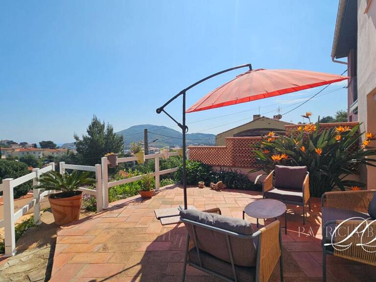 Port Vendres - Villa 3 faces avec vue ,terrasses et garages — photo 1