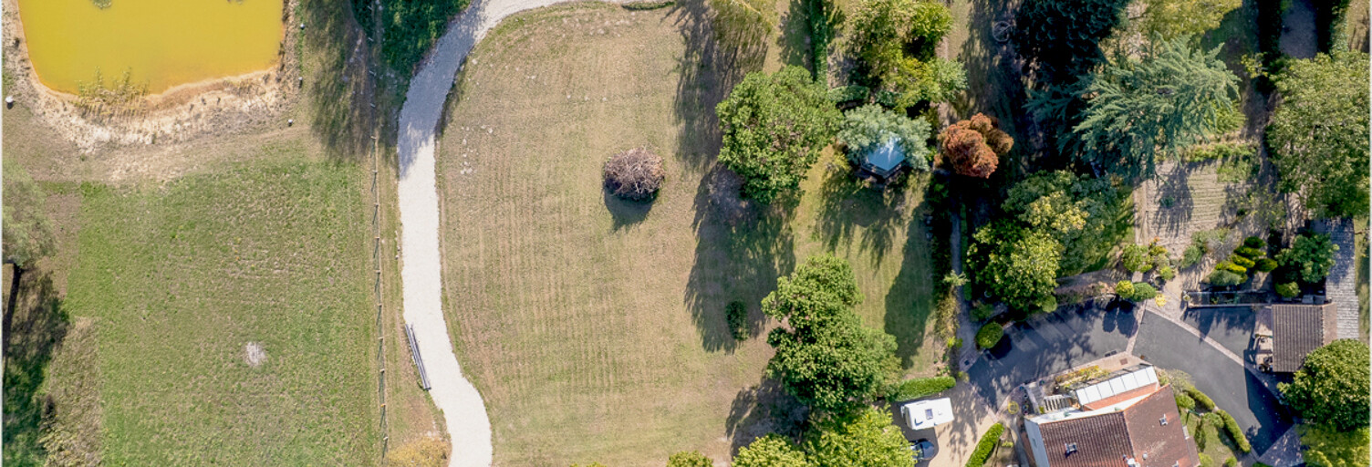 Maison 7 Pièces 200 m² à vendre à Thénioux (18100)