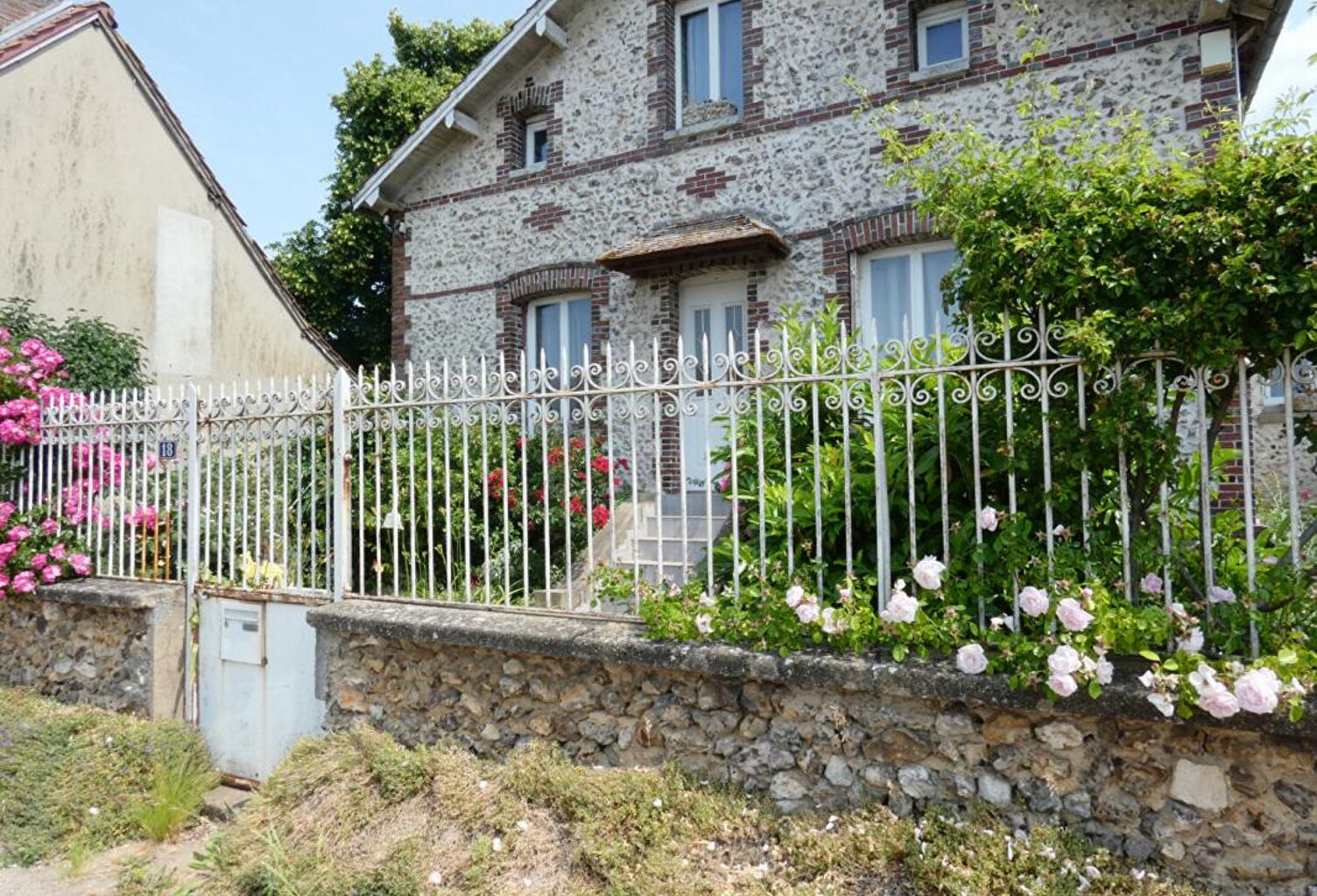 Maison à rénover — photo 1