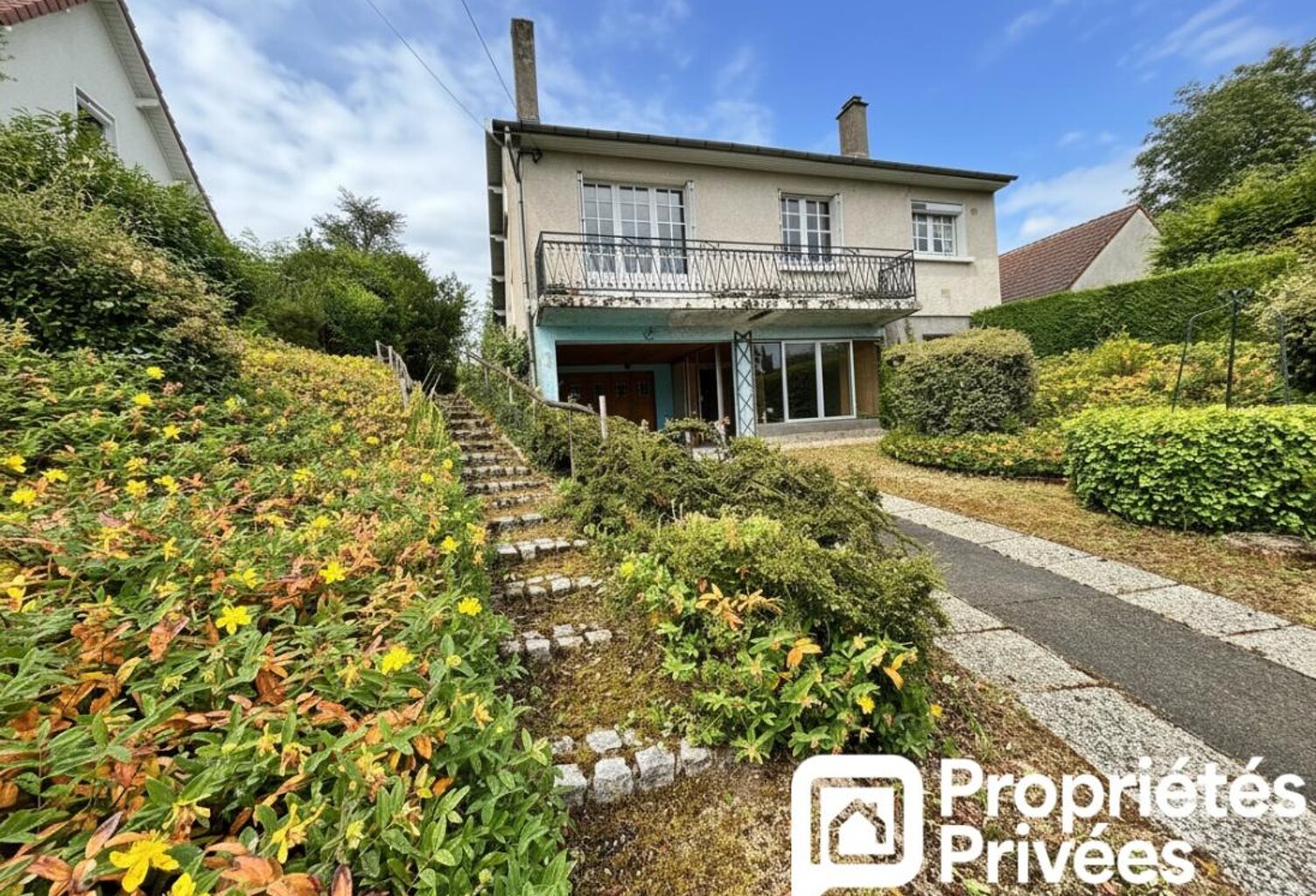 MAISON SAINT DOULCHARD 5 PIECES 103 M2 — photo 1
