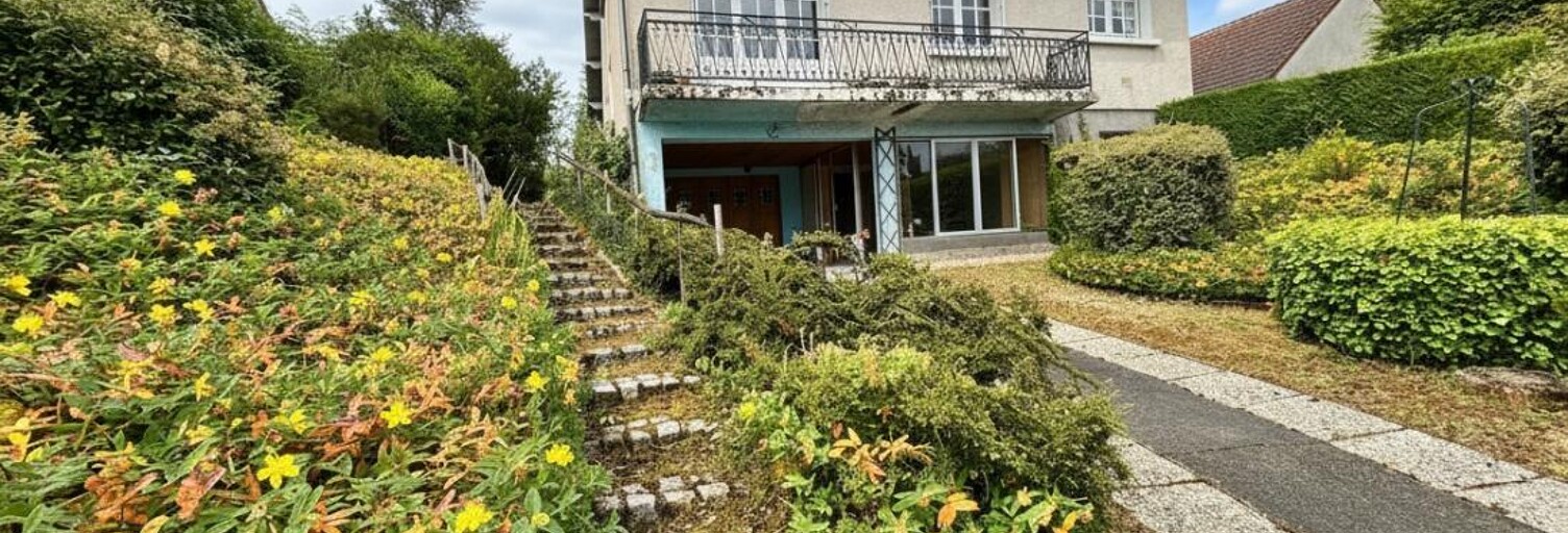 Maison 5 Pièces 103 m² à vendre à Saint-Doulchard (18230)