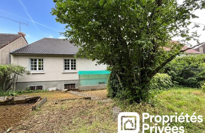 MAISON SAINT DOULCHARD 5 PIECES 103 M2 — photo 2