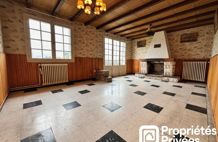 MAISON SAINT DOULCHARD 5 PIECES 103 M2 — photo 5