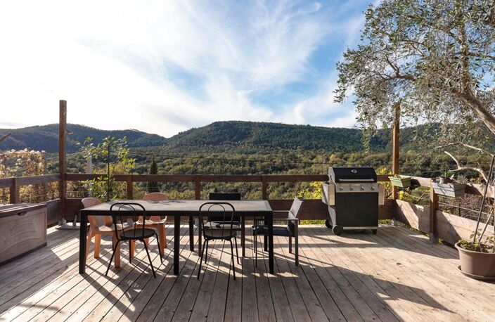 Charmante maison Bagnols En Foret avec une superbe vue — photo 2