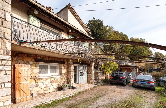Charmante maison Bagnols En Foret avec une superbe vue — photo 3