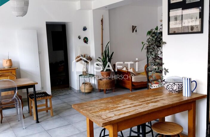 Maison rénovée avec cour intérieure à Thiaucourt. — photo 5