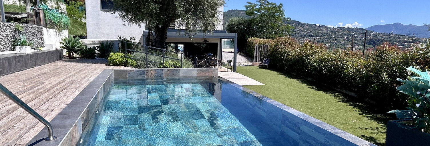 Maison 5 Pièces 167 m² à vendre à Nice (06100)