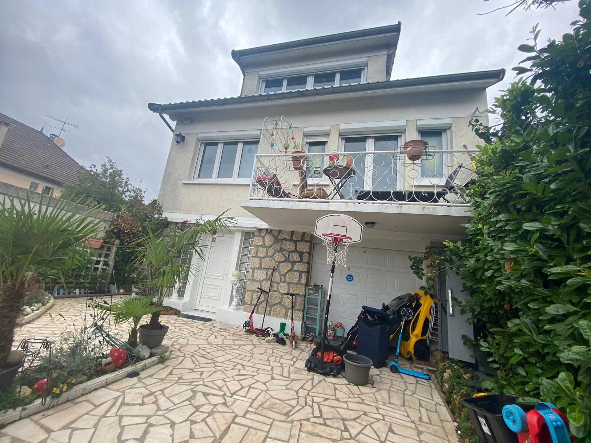Maison 6 pièces 155 m² · à Ormesson-sur-Marne · 155 m² · 530 000 €