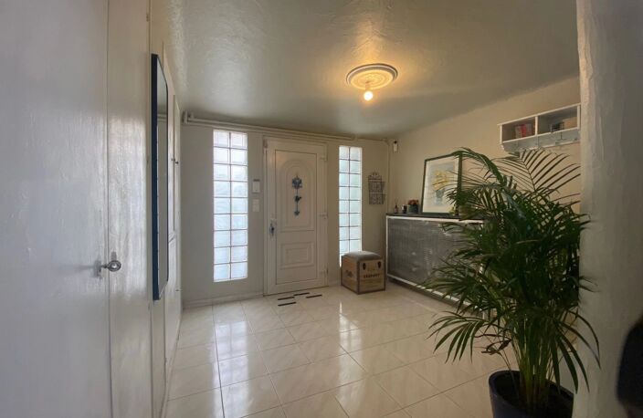 Maison familiale spacieuse de 6 pièces et 5 chambres — photo 4