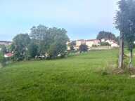 TERRAIN CONSTRUCTIBLE AU CŒUR DU VILLAGE — photo 2