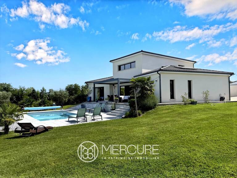 MAISON D'ARCHITECTE avec PISICNE sur JARDIN de 3.000 M² — photo 1