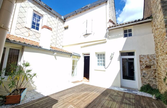Maison de ville - 151m² - La Roche-sur-Yon — photo 3