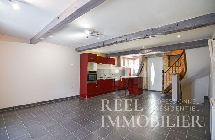 Maison de rue en pierre - Jegun — photo 2