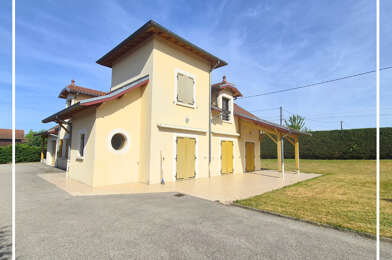 Maison 5 pièces 1700 €