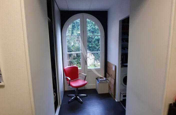 Local Commercial - Jonzac Centre Ville — photo 2