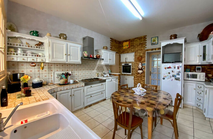 Maison + bien locatif   Saint Genis De Saintonge 260 m2 — photo 5
