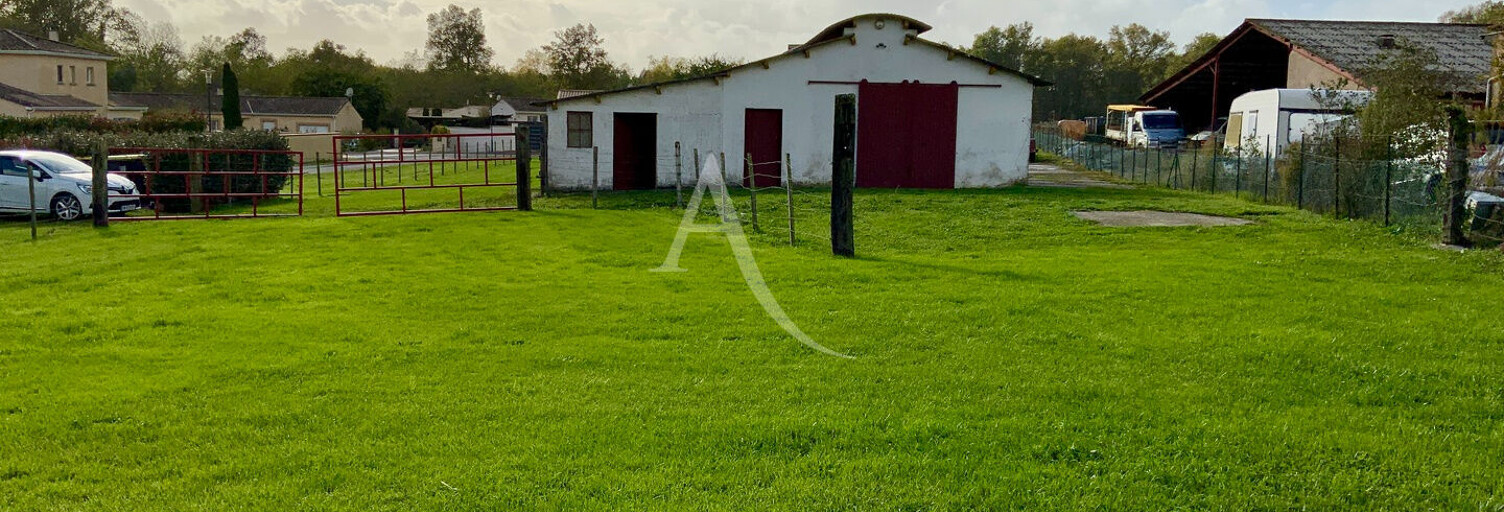 Terrain  1780 m² à vendre à Montendre (17130)