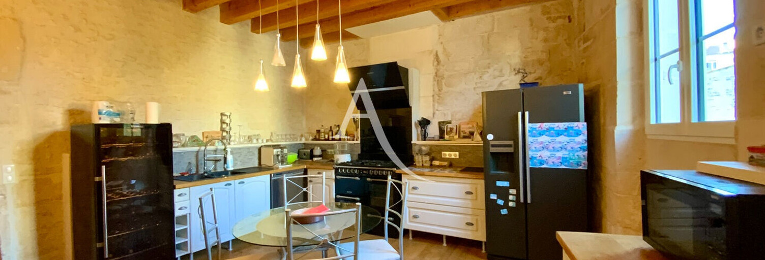 Maison 8 Pièces 271 m² à vendre à Pons (17800)