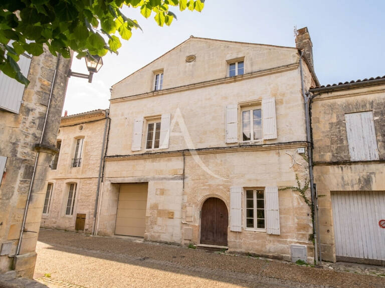 Maison médiévale de + de 700 ans, coeur historique de Pons — photo 1
