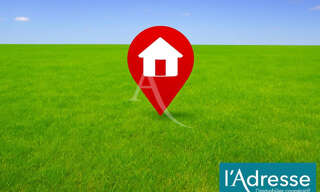 Terrain  3799 m² à vendre à Saint-Hilaire-du-Bois (17500)