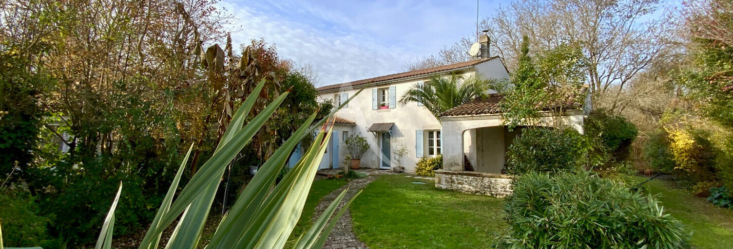 Maison 8 Pièces 210 m² à vendre à Jonzac (17500)